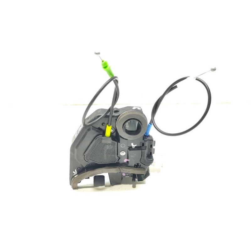 Recambio de cerradura puerta trasera izquierda para toyota c-hr hybrid active referencia OEM IAM 69060F4010  