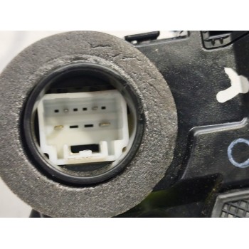 Recambio de cerradura puerta trasera izquierda para toyota c-hr hybrid active referencia OEM IAM 69060F4010  