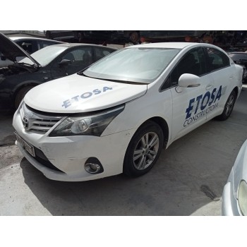 toyota avensis (t27) del año 2012