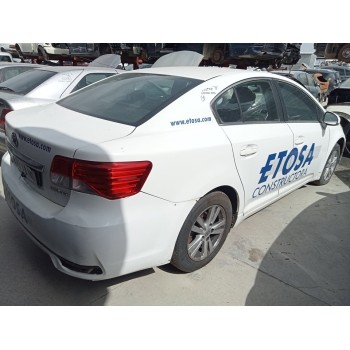 toyota avensis (t27) del año 2012