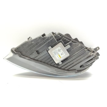 Recambio de faro derecho para volvo v40 momentum referencia OEM IAM 31283333  