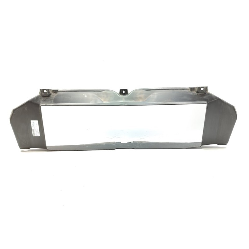 Recambio de canalizador de aire para maserati levante diesel referencia OEM IAM 670033498  