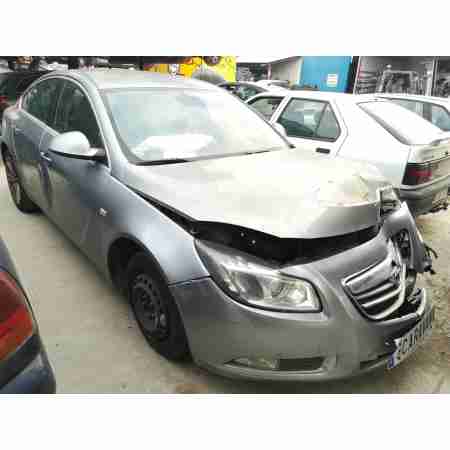 OPEL INSIGNIA BERLINA
