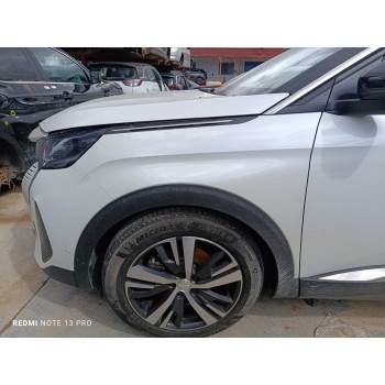 Recambio de aleta delantera izquierda para peugeot 5008 allure pack referencia OEM IAM 9812305780  