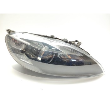 Recambio de faro derecho para volvo v40 momentum referencia OEM IAM 31283333  