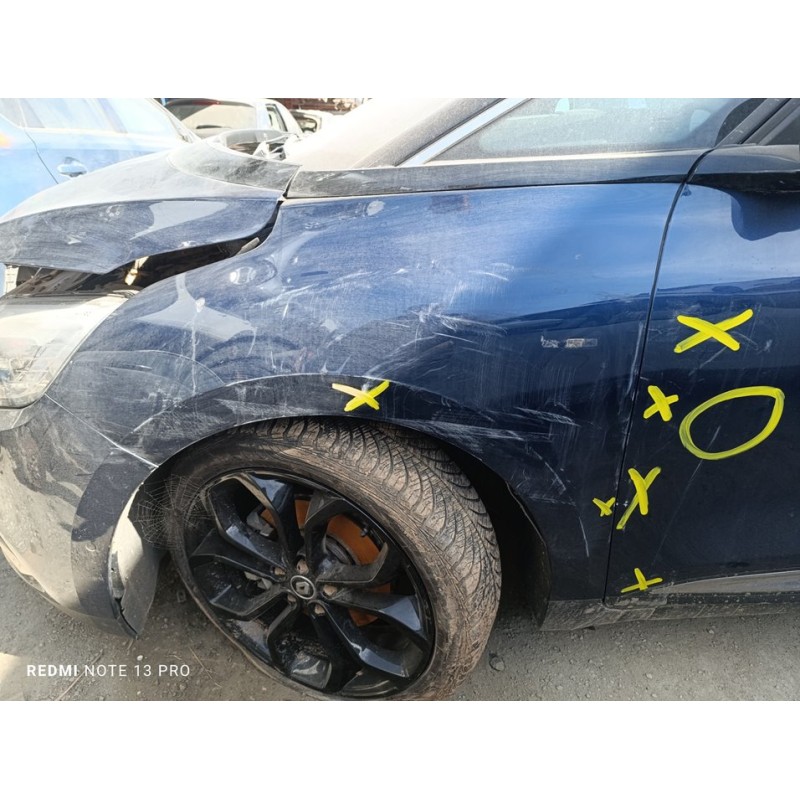 Recambio de aleta delantera izquierda para renault scenic iv grand black edition referencia OEM IAM 631012967R  