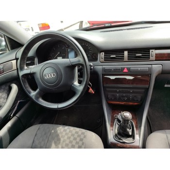 audi a6 berlina (4b2) del año 2001