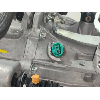Recambio de caja cambios para renault captur ii intens referencia OEM IAM TL4B357  