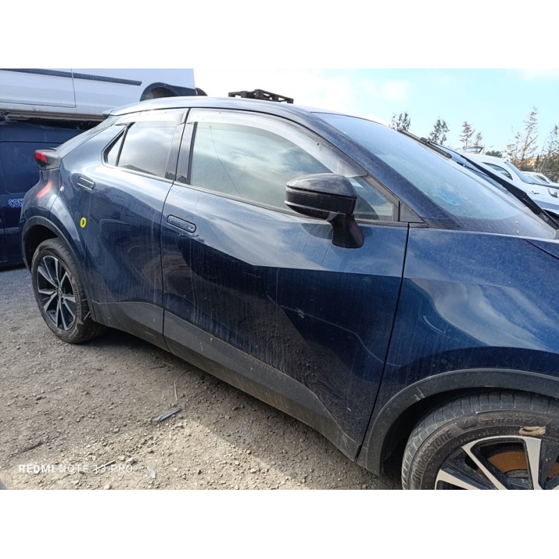 Recambio de puerta delantera derecha para toyota c-hr hybrid dynamic referencia OEM IAM 67001F4060  