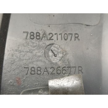 Recambio de aletin trasero derecho para dacia dokker stepway referencia OEM IAM 788A21107R  