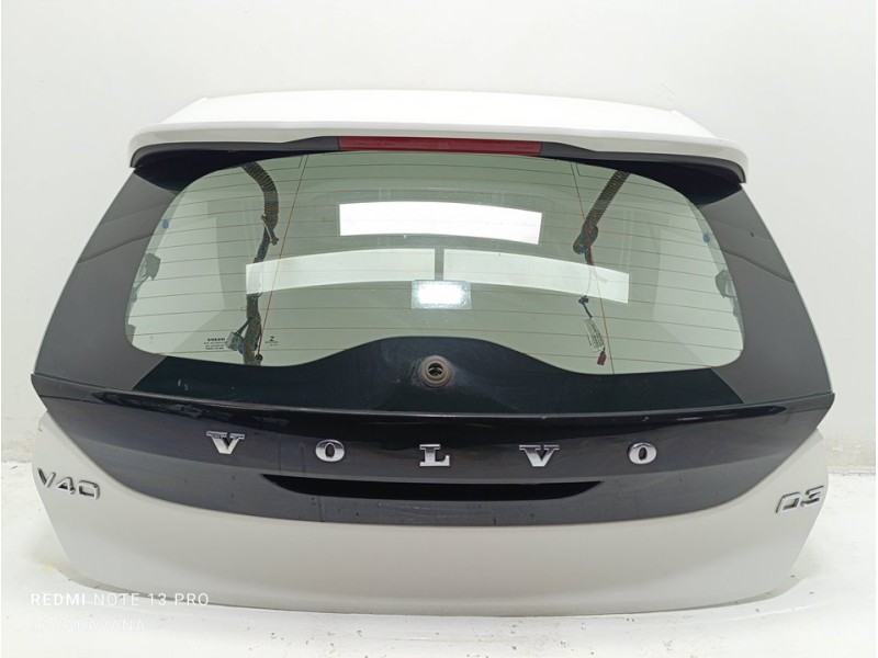 Recambio de porton trasero para volvo v40 momentum referencia OEM IAM 31457727  