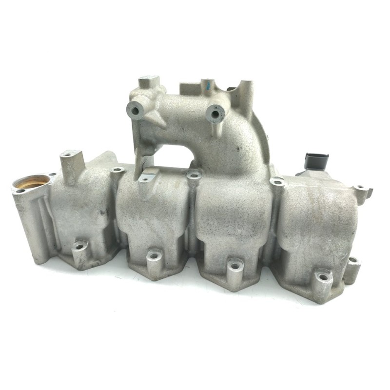Recambio de colector admision para ssangyong kyron 200 xdi sport referencia OEM IAM A6641410401  