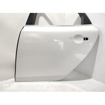 Recambio de puerta trasera izquierda para volvo v40 momentum referencia OEM IAM 32321999  