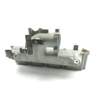 Recambio de colector admision para ssangyong kyron 200 xdi sport referencia OEM IAM A6641410401  