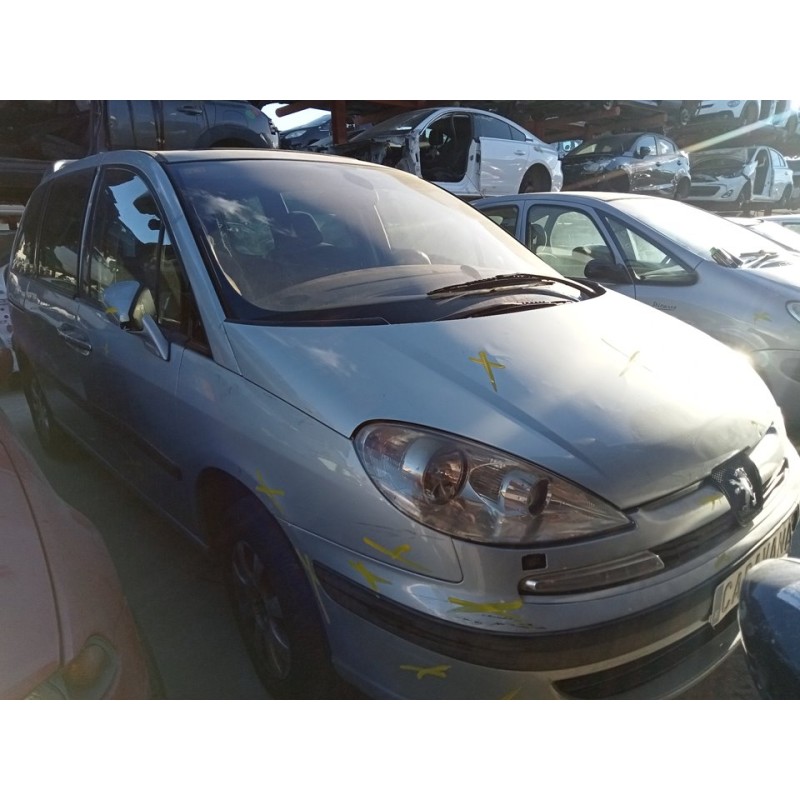 peugeot 807 del año 2003