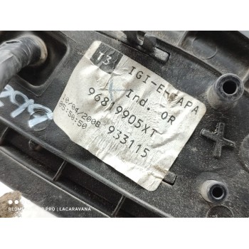 Recambio de retrovisor izquierdo para citroën c4 picasso sx referencia OEM IAM 96819905XT  