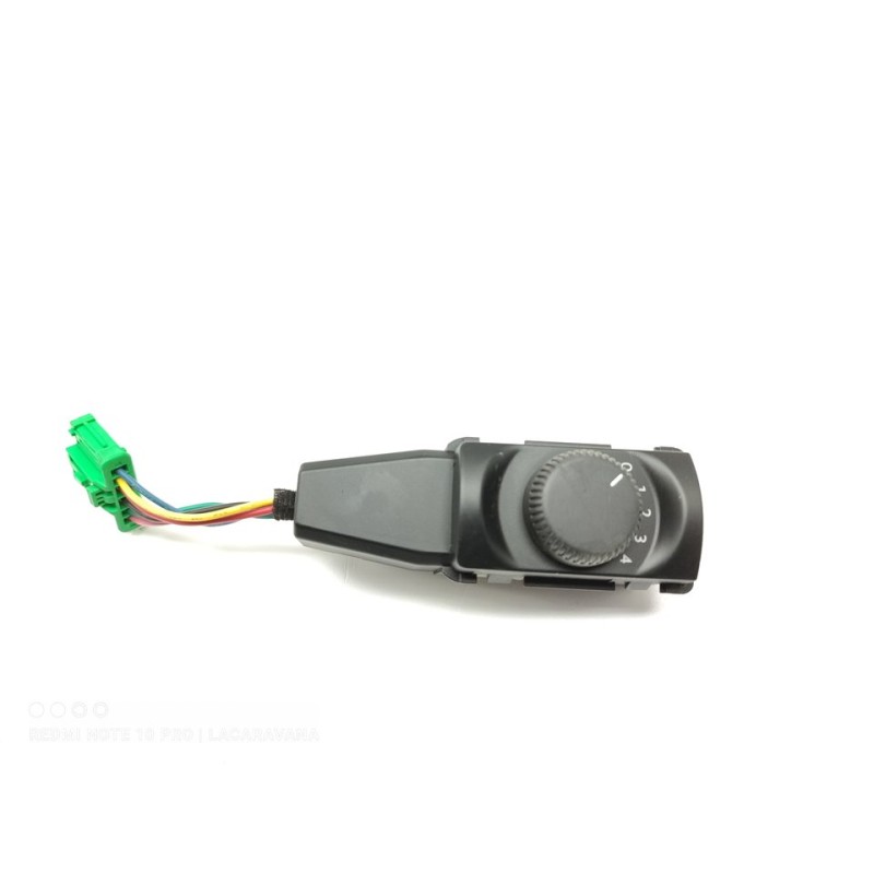 Recambio de interruptor para peugeot 5008 allure referencia OEM IAM 96846886XT  