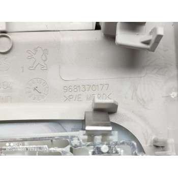 Recambio de luz interior para peugeot 5008 allure referencia OEM IAM 9652262280  