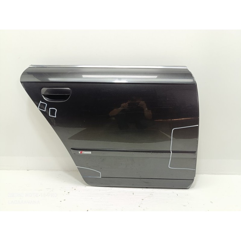 Recambio de puerta trasera derecha para audi a4 avant (8e) 2.0 tdi referencia OEM IAM 8E0833052J  