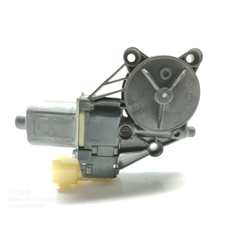 Recambio de motor elevalunas delantero izquierdo para ford fiesta (cb1) ambiente referencia OEM IAM 8A6114A389B  