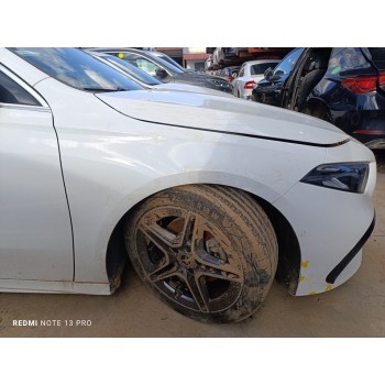 Recambio de aleta delantera derecha para mercedes-benz clase a (bm 177) a 180 (177.084) referencia OEM IAM A1778810600  