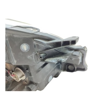 Recambio de faro izquierdo para toyota yaris active referencia OEM IAM 811700DJ90  