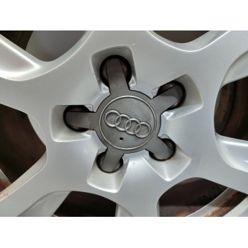 Recambio de juego llantas para audi a4 ber. (b8) e referencia OEM IAM 8K0601025AS  