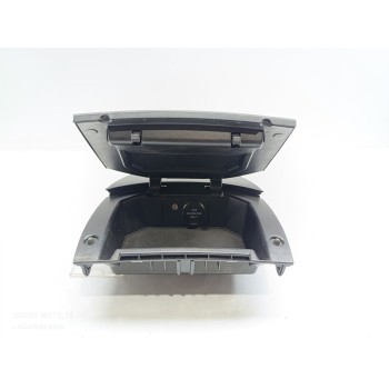 Recambio de guantera para ford transit courier limited referencia OEM IAM ET76R04694AH  