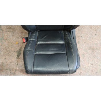 Recambio de juego asientos completo para jeep gr.cherokee (wk) 3.0 crd limited referencia OEM IAM 68175311AB  