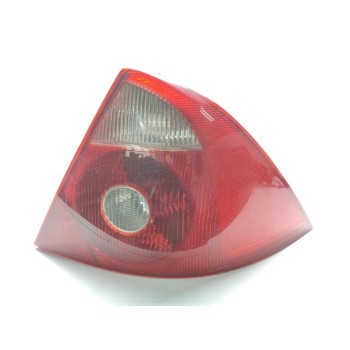 Recambio de piloto trasero derecho para ford mondeo berlina (ge) ambiente referencia OEM IAM 1371852  