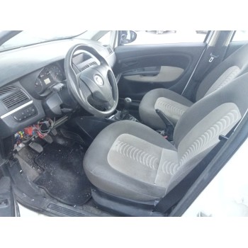 fiat linea (110) del año 2008