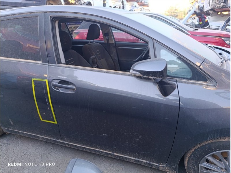 Recambio de puerta delantera derecha para toyota verso advance referencia OEM IAM 670010F020  
