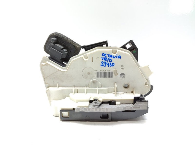 Recambio de cerradura puerta trasera derecha para skoda octavia combi (5e5) active referencia OEM IAM 5E0839016A  