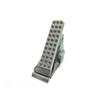 PEDAL ACELERADOR A2043000204 