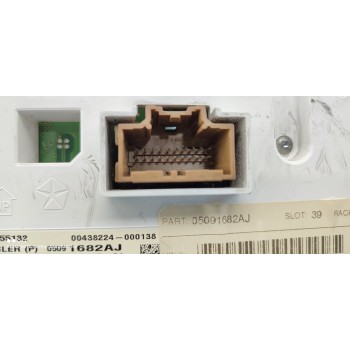 Recambio de cuadro instrumentos para jeep gr.cherokee (wk) 3.0 crd limited referencia OEM IAM 05091682AJ  