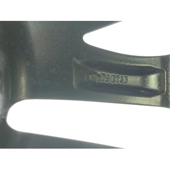 Recambio de llanta para toyota verso active referencia OEM IAM 426110F190  