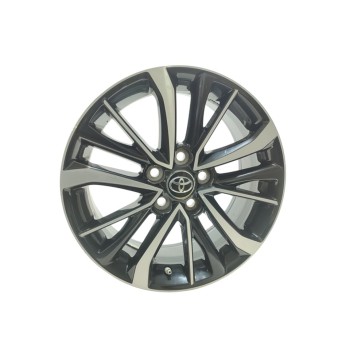 Recambio de llanta para toyota verso active referencia OEM IAM 426110F190  