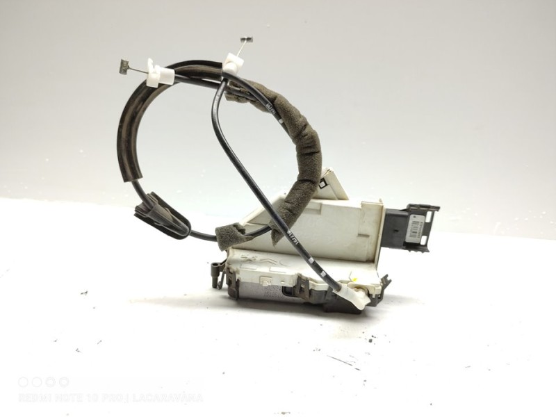 Recambio de cerradura puerta delantera derecha para citroën berlingo station wagon sx multispace referencia OEM IAM 828405  