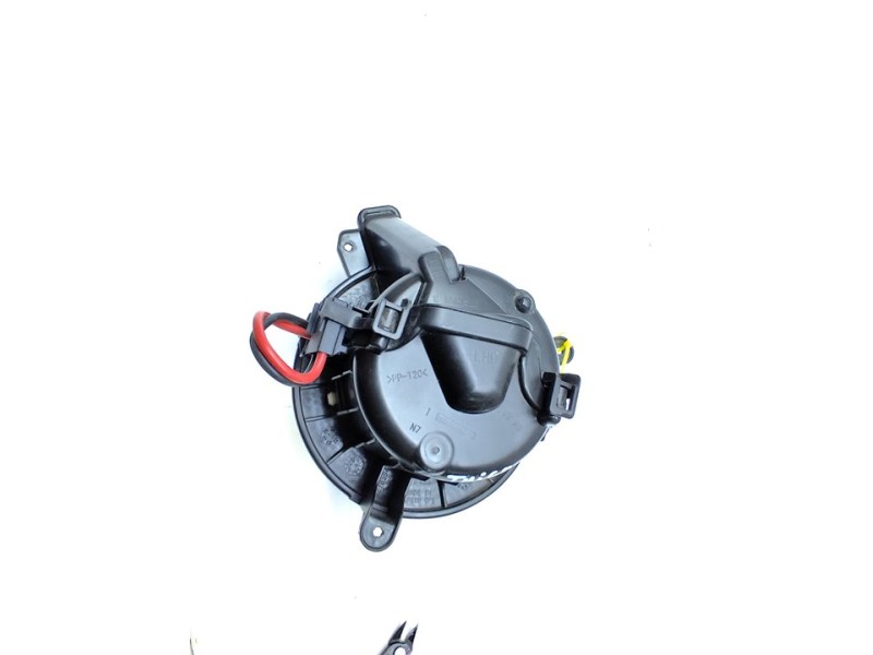 Recambio de ventilador calefaccion para volkswagen taigo (cs1) r-line referencia OEM IAM 2Q1820021  