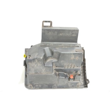 Recambio de guantera para volkswagen polo (6r1) advance referencia OEM IAM 6R1857101M  