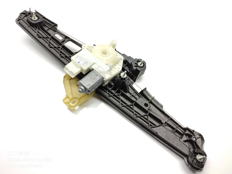 Recambio de elevalunas delantero derecho para renault captur ii intens referencia OEM IAM 807203293R  