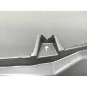 Recambio de rejilla delantera para renault master kasten l1h1 ka 2,8t ecoline referencia OEM IAM 623100256 M 