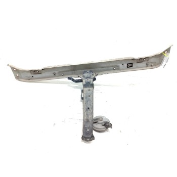 Recambio de travesaño superior para ssangyong rodius xdi referencia OEM IAM 5713021500  