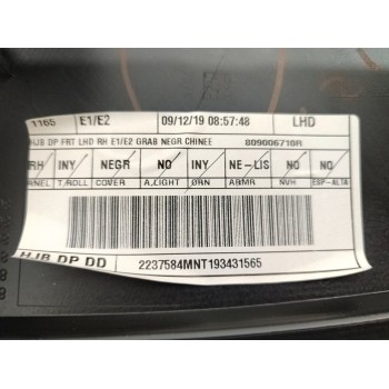 Recambio de guarnecido puerta delantera derecha para renault captur ii intens referencia OEM IAM 809006710R  