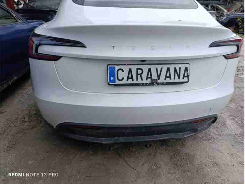 Recambio de paragolpes trasero para tesla model 3 basis rwd referencia OEM IAM 1582571SCC  