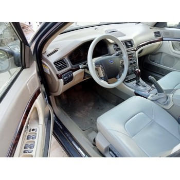 volvo s80 berlina del año 2000