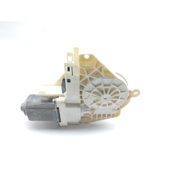 MOTOR ELEVALUNAS TRASERO DERECHO 8K0959812A 