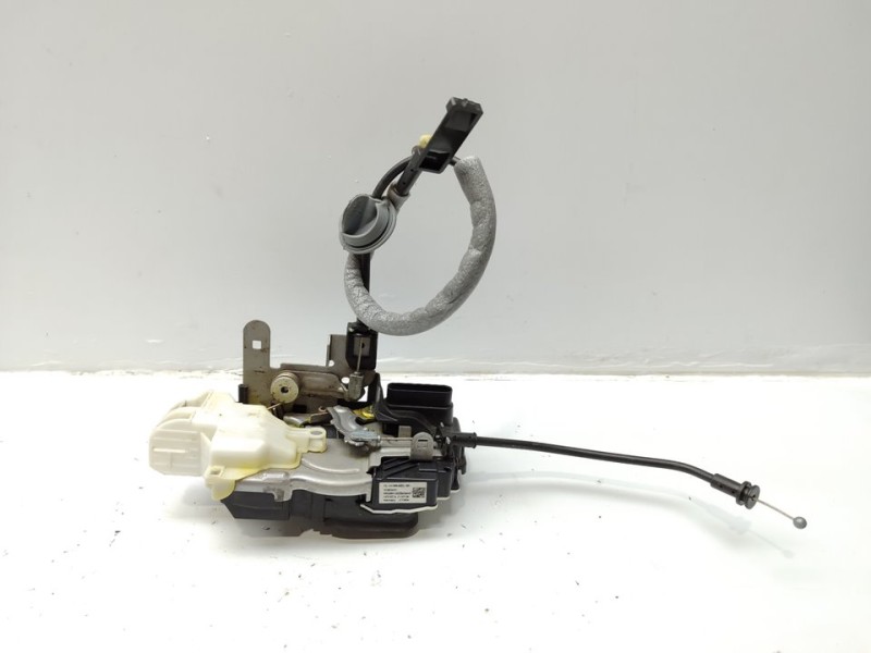 Recambio de cerradura puerta trasera izquierda para volvo v40 momentum referencia OEM IAM 31301431  