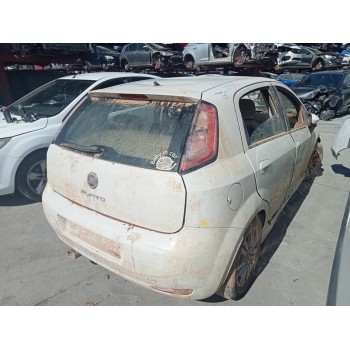 fiat punto (199) del año 2014