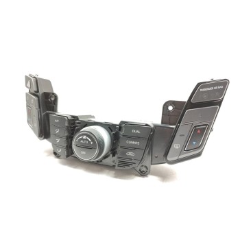 Recambio de mando climatizador para hyundai i40 cw style bluedrive referencia OEM IAM 972503ZAD0  